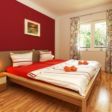 Ferienwohnung Seestrasse ツェンピン エクステリア 写真