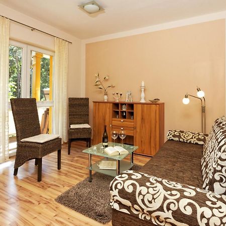 Ferienwohnung Seestrasse ツェンピン エクステリア 写真