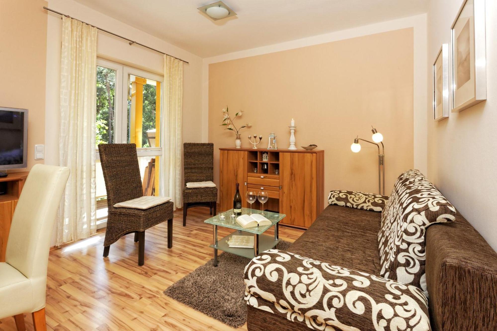 Ferienwohnung Seestrasse ツェンピン エクステリア 写真